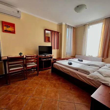 Kolbaszhaz Apartment