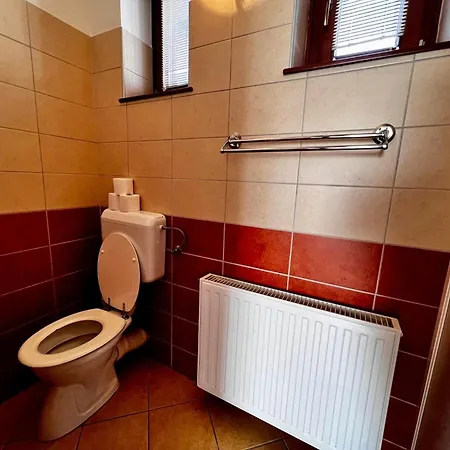 Kolbaszhaz *