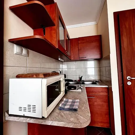 Kolbaszhaz Apartment *